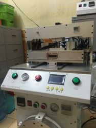 Máy ép kính điện thoại di động 16inch cho gói Economical